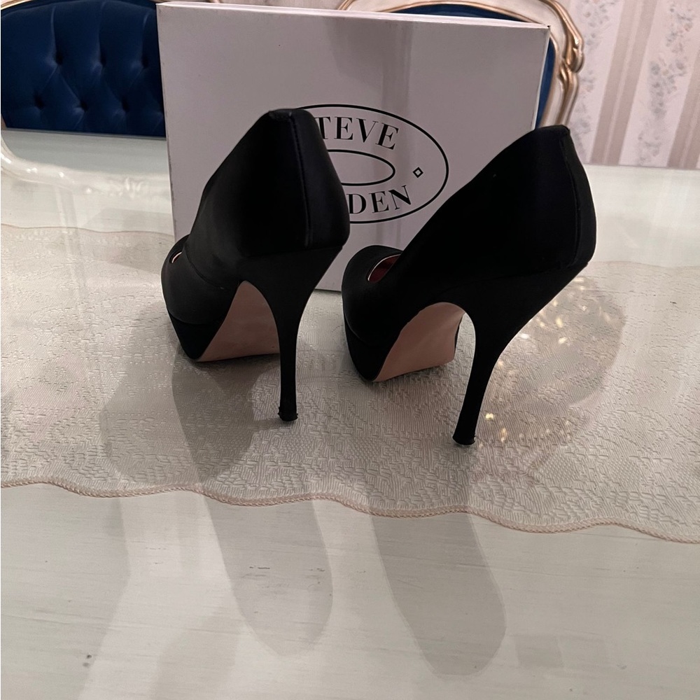 Black satin platform heels - Picture 3 of 5